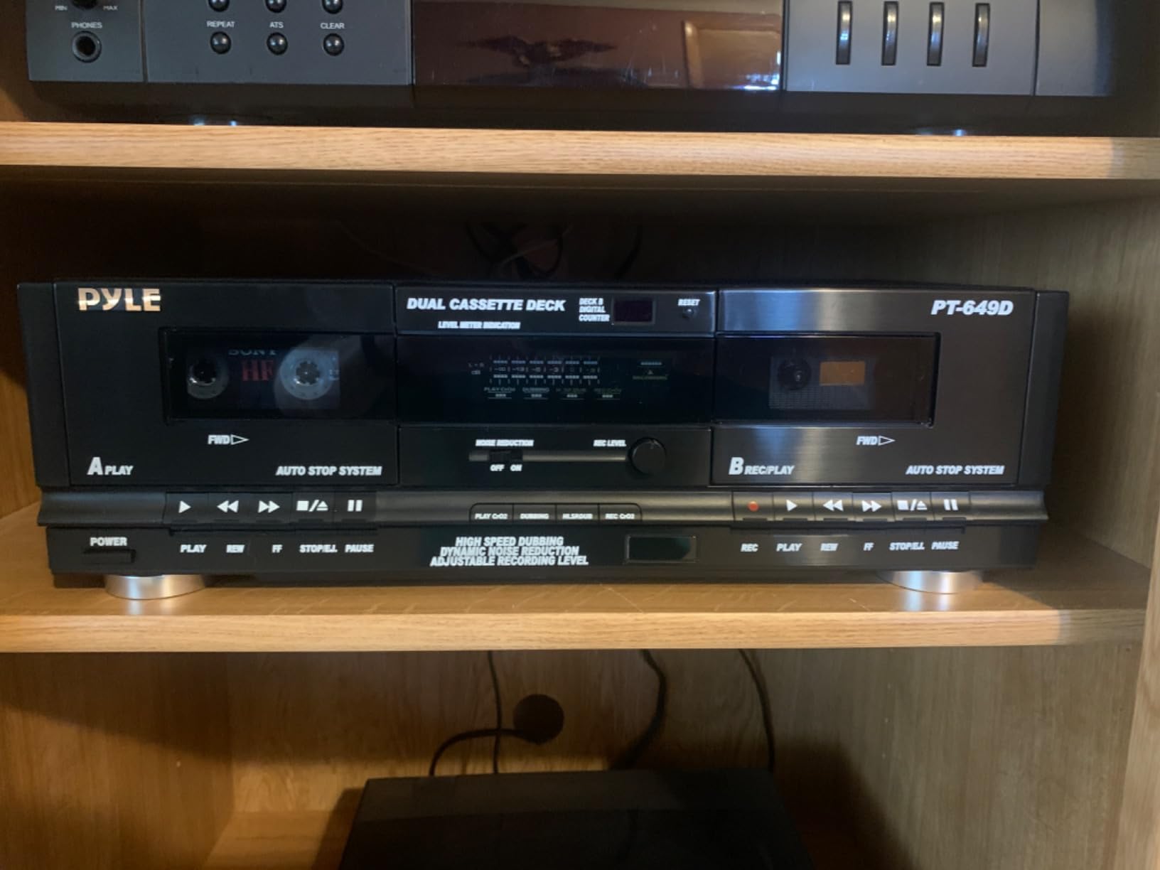 Pyle Home Digital Dual Cassette Deck Media Player Music Recording Device with RCA Cables Switchable Rack Mounting Hardware CrO2 Tape Selector Included 3 Digit Counter - 110V/220V customer photo 1