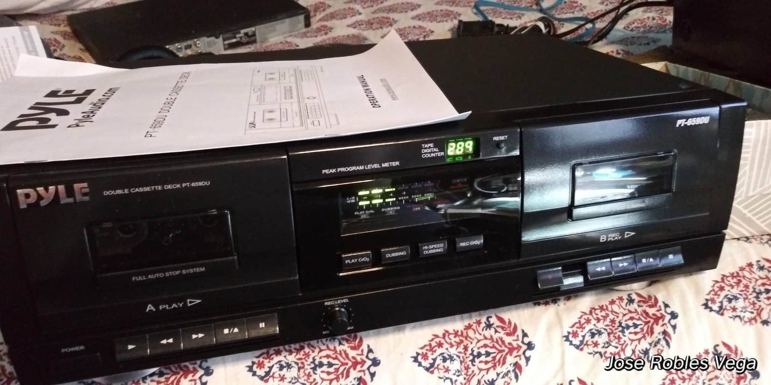 Pyle Home Digital Dual Cassette Deck Media Player Music Recording Device with RCA Cables Switchable Rack Mounting Hardware CrO2 Tape Selector Included 3 Digit Counter - 110V/220V customer photo 2