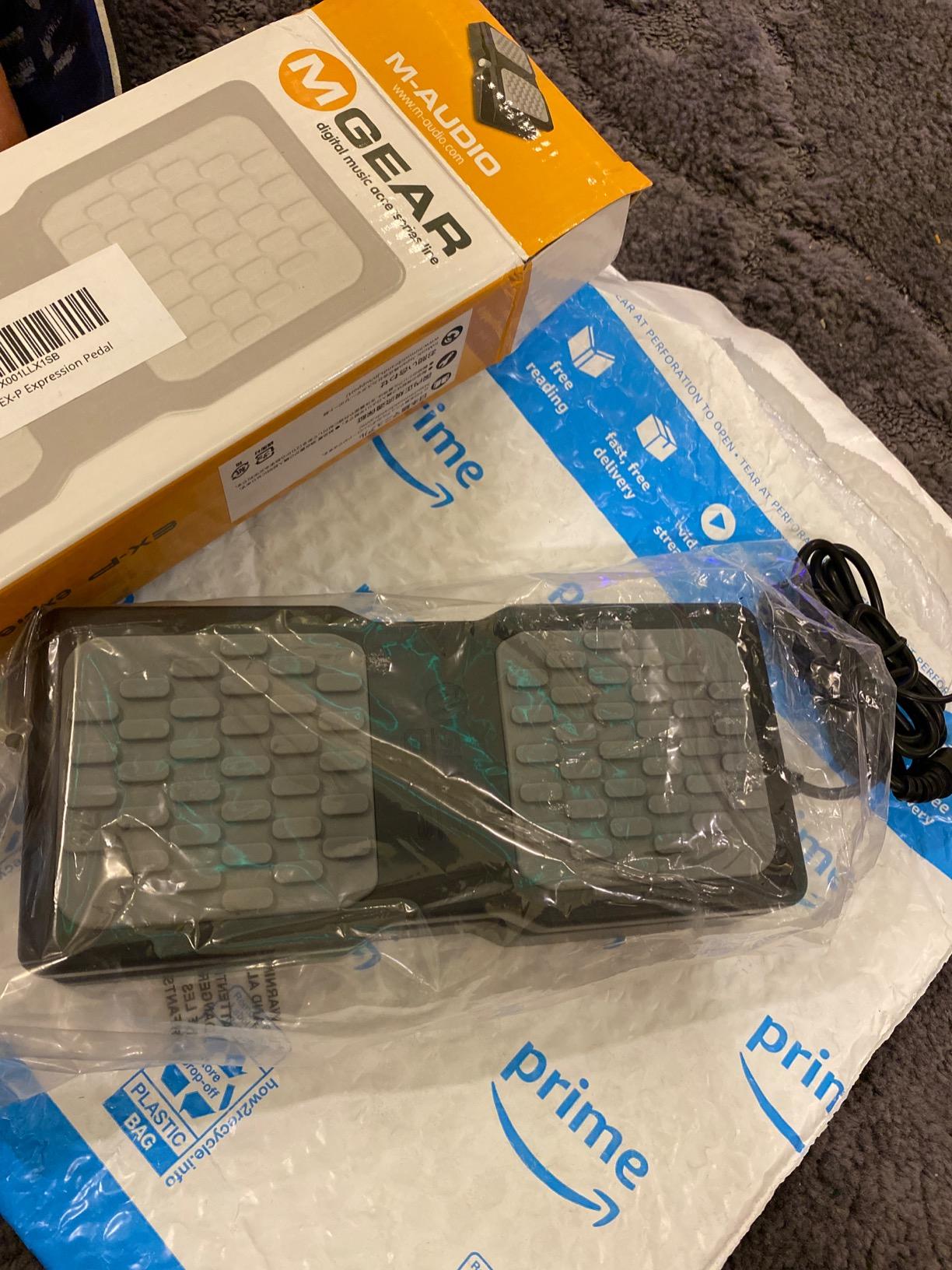 M-AUDIO EX-P Expression Pedal for Keyboards, MIDI Keyboards/Controllers and Supported Guitar Effects Pedals customer photo 2
