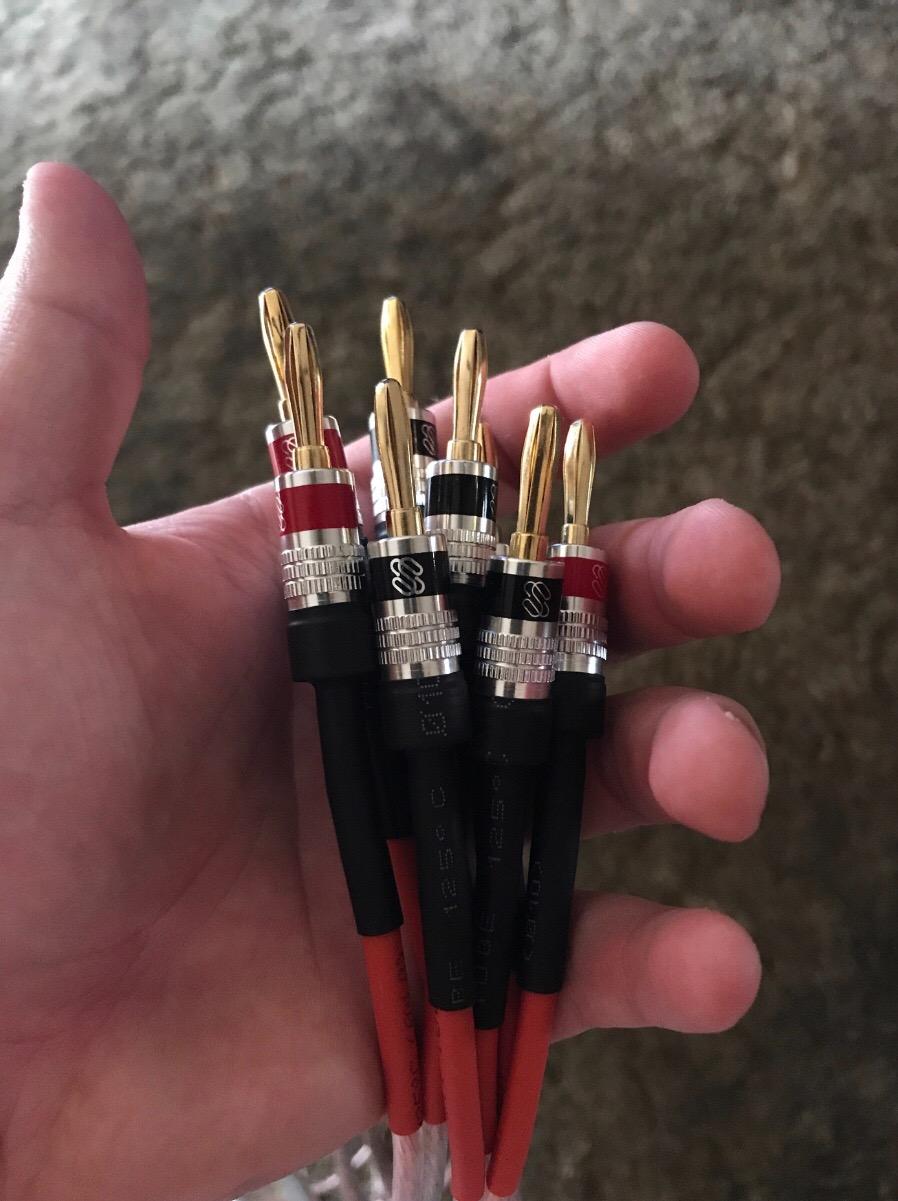 Sewell Silverback Banana Plugs, 6 Pairs Gold Plated Speaker Connectors, 24k Gold, Dual Screw Lock customer photo 1