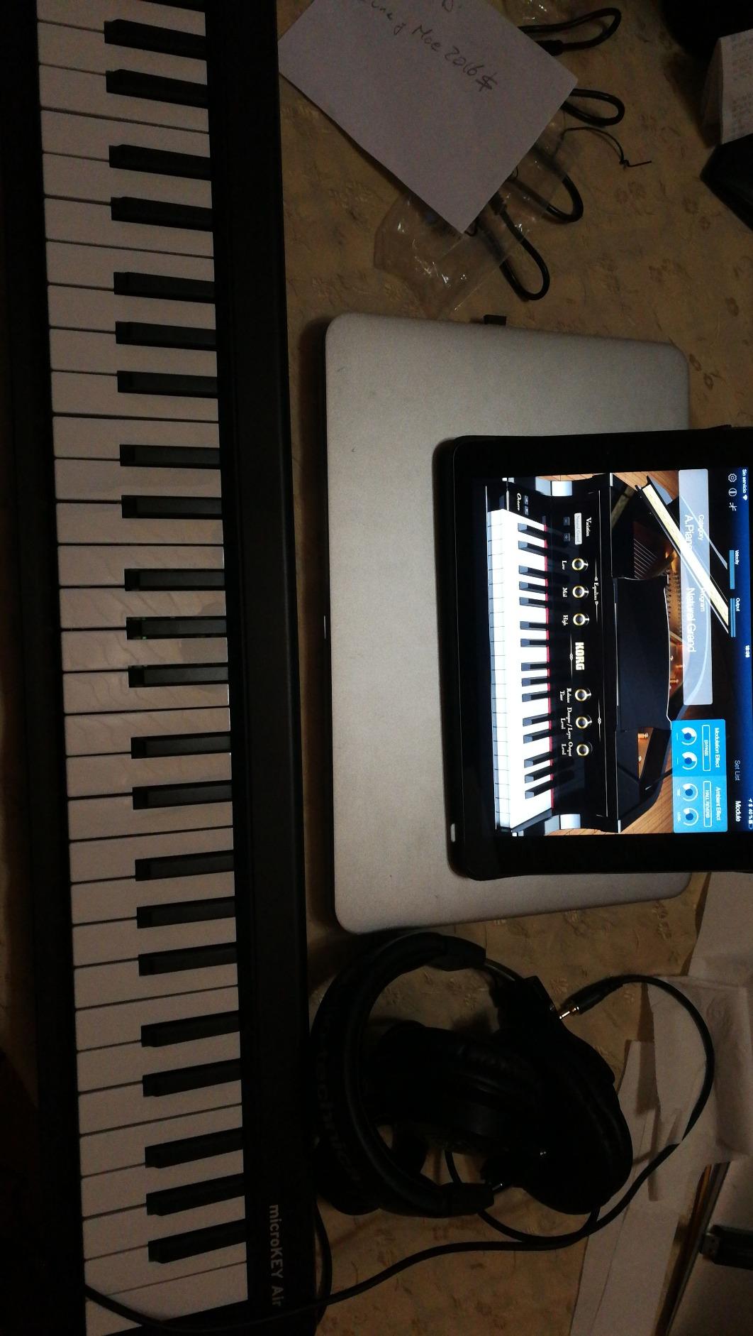 Korg MicroKEY Air 25 - Key Bluetooth & USB MIDI Controller customer photo 2