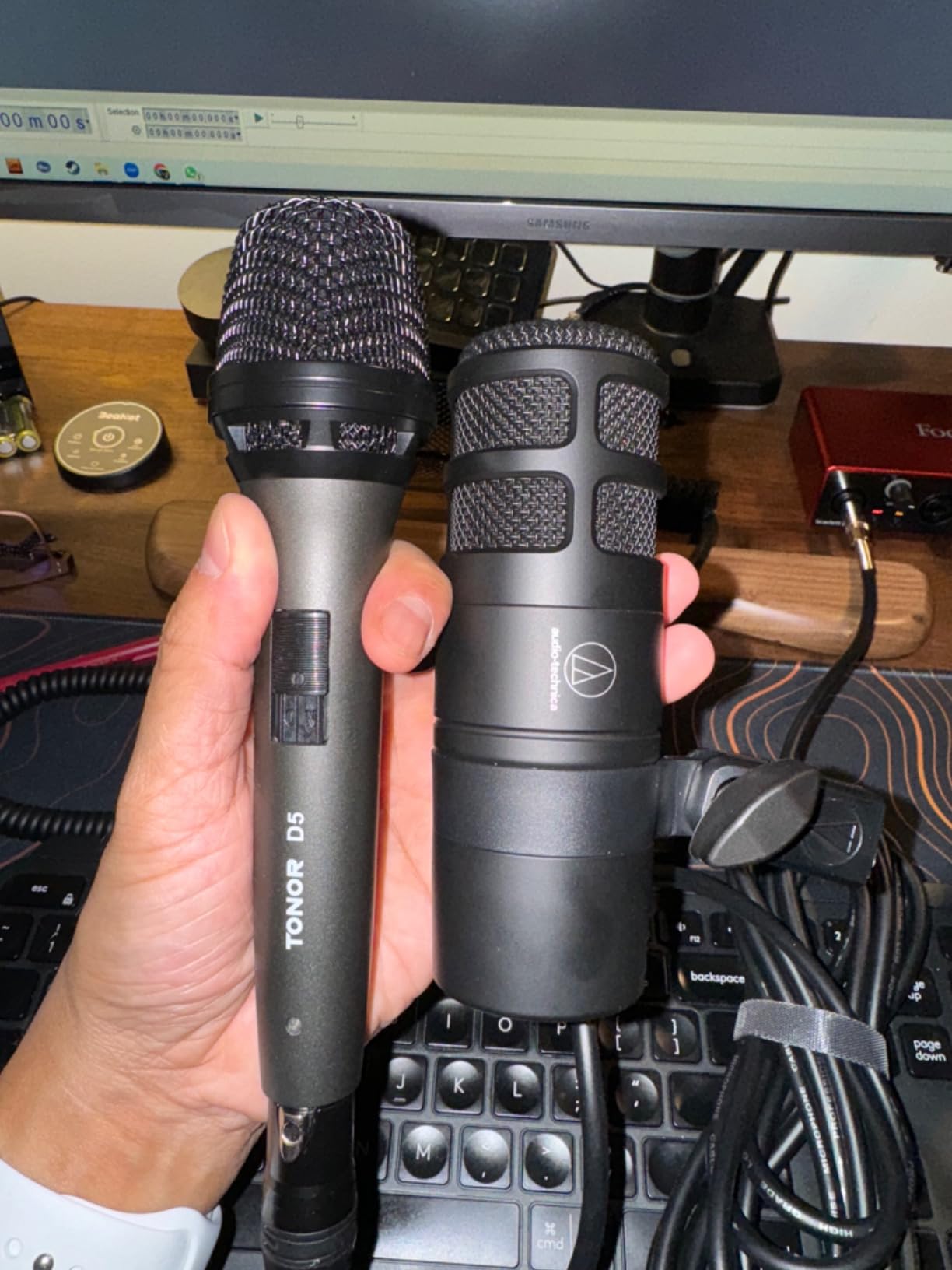TONOR K1 Vocal Microphone for Singing, Dynamic Handheld Wired Karaoke Mic, Microfono with 5M XLR to 1/4