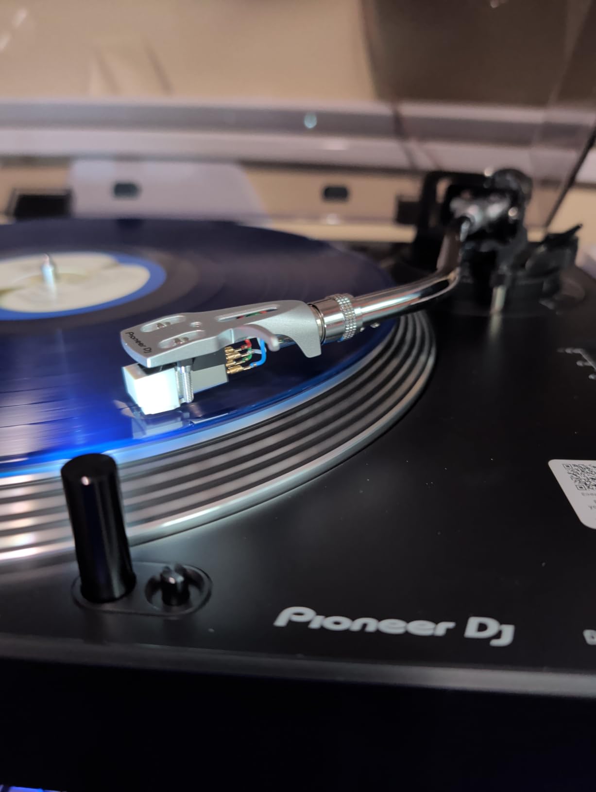 Pioneer DJ PLX-500 Direct Drive Turntable | Play and digitize vinyl, USB recording, DJ-style layout customer photo 2