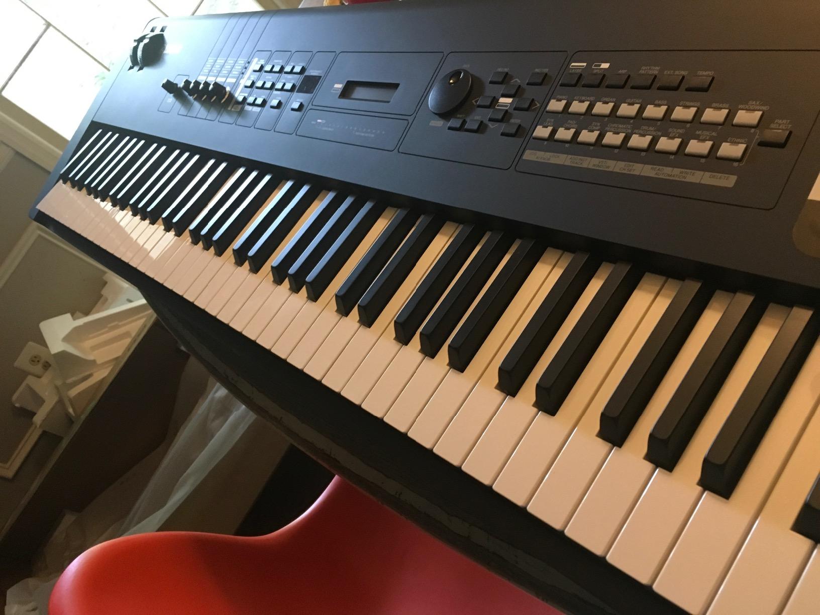 Yamaha MX88 88-Key Weighted Action Synthesizer, MX88BK customer photo 2