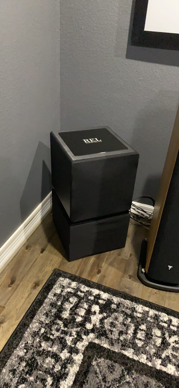 REL HT/1205 Subwoofer (Original, HT-Air Wireless Compatible), Line Grained Black Composite customer photo 1