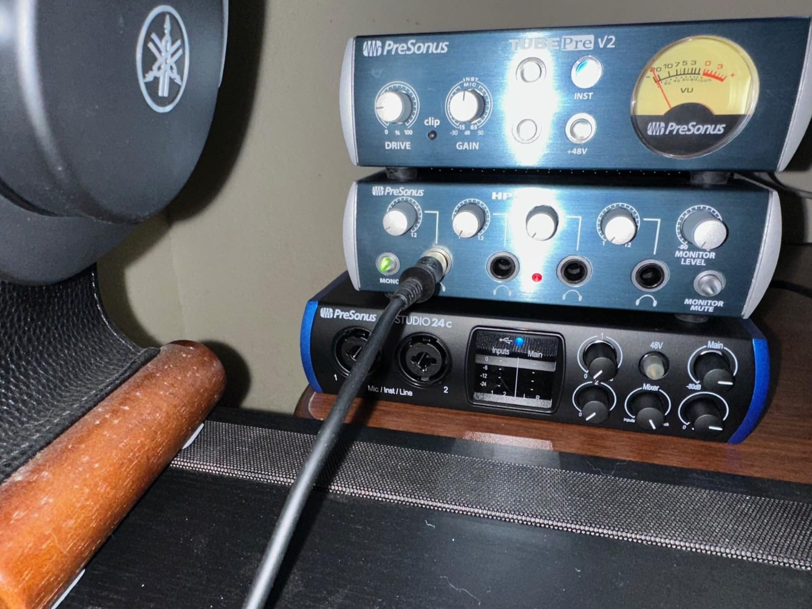 PreSonus Studio 24c 2x2, 192 kHz, USB Audio Interface with Studio One DAW Recording Software | 2 Xlr-¼ Combo Inputs with Xmax-L Preamps, USB-C Bus-Powered, Midi I and O, 2 Trs Outputs, Headphone Out customer photo 2