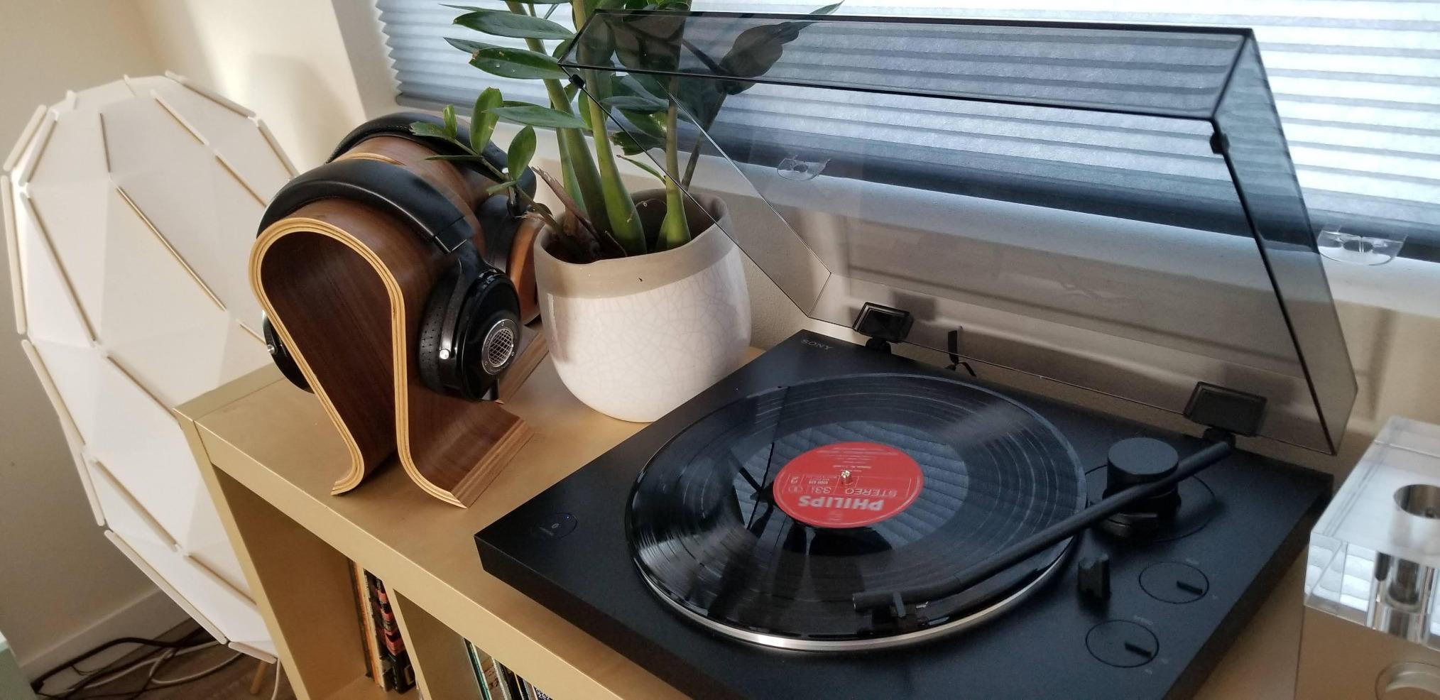Sony PS-LX310BT Belt Drive Turntable: Fully Automatic Wireless Vinyl Record Player with Bluetooth and USB Output Black customer photo 2