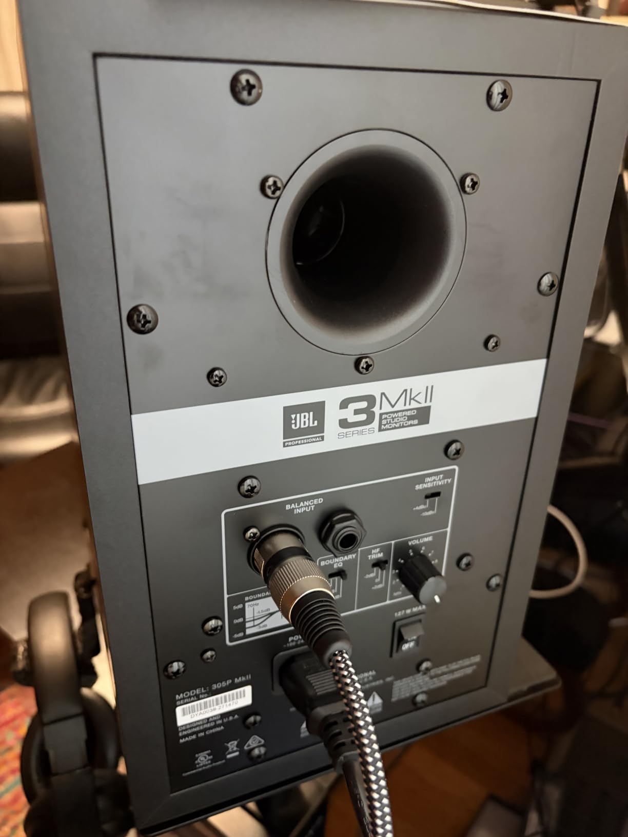JBL 305P MkII 5