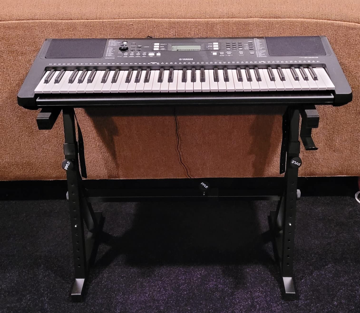 Pyle Heavy Duty Folding Keyboard Stand - Sturdy Reinforced Z Design w/ Adjustable Width & Height, Foam Padded Arms, Digital Piano Stand, Fits 54-88 Key Electric Pianos customer photo 1