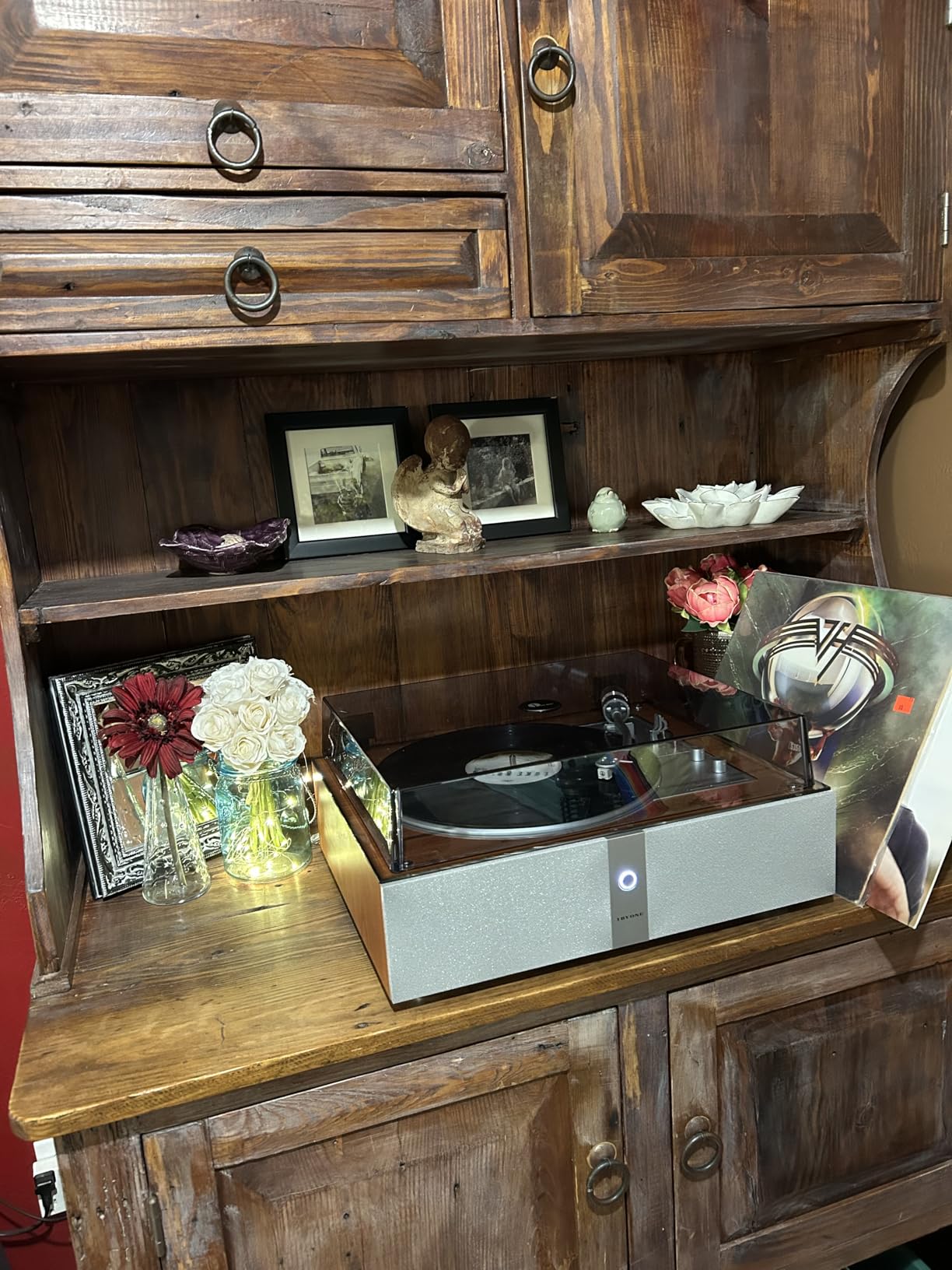 1 BY ONE Fully Automatic Record Player, All-in-One Vinyl Turntable with Built-in Speakers customer photo 2