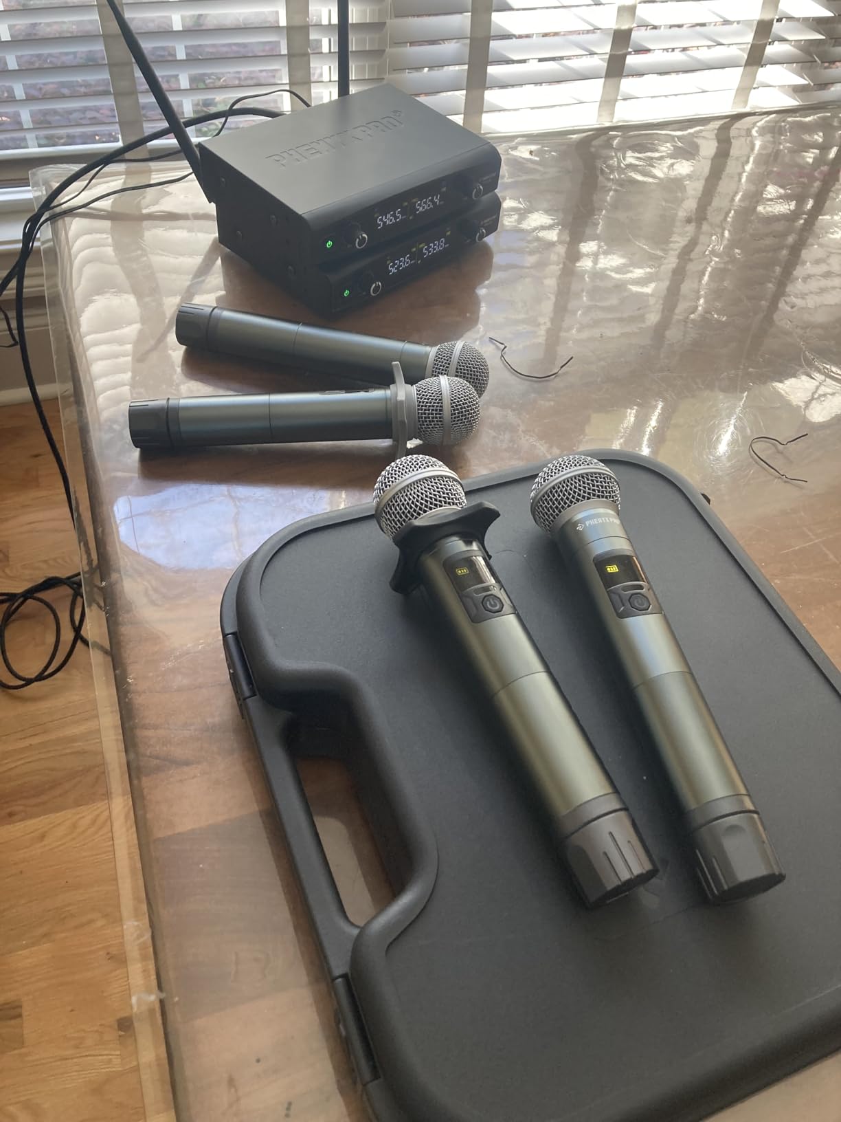 Phenyx Pro Dual UHF Tunable Frequency Wireless Microphone System PTU-52-2H | 2 Metal Mics, 2 x 30 Frequencies, 200 ft Range, Live Vocals, Karaoke, Church Services, Singing, Wedding, DJ Events customer photo 2