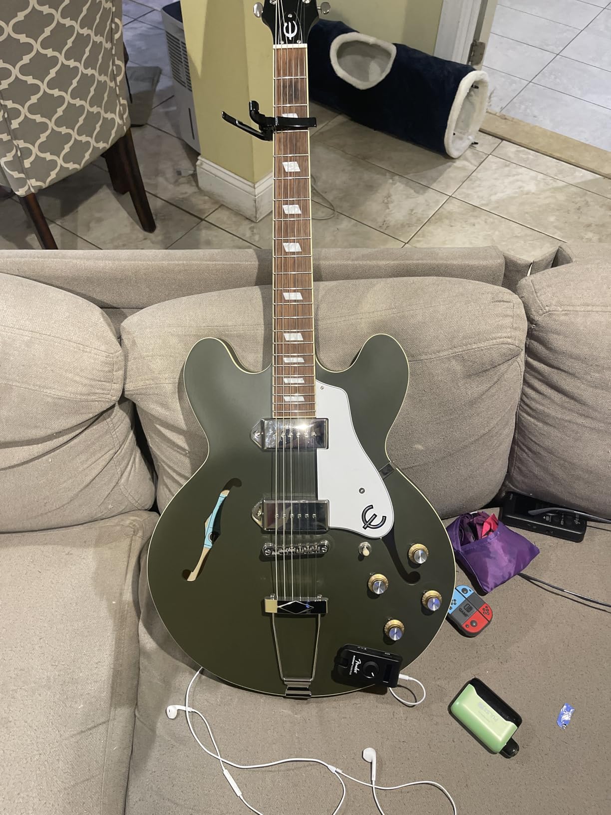Fender Mustang Micro Personal Headphone Guitar Amplifier, 12 Amp Models, 12 Effects, Bluetooth Audio Streaming, Rechargeable, USB-C Recording, with 2-Year Warranty | 12 Amp Models and 12 Effects, Bluetooth Streaming, USB-C Recording, Rechargeable Battery, 1/8 Headphone Out, 2-Year Warranty customer photo 1