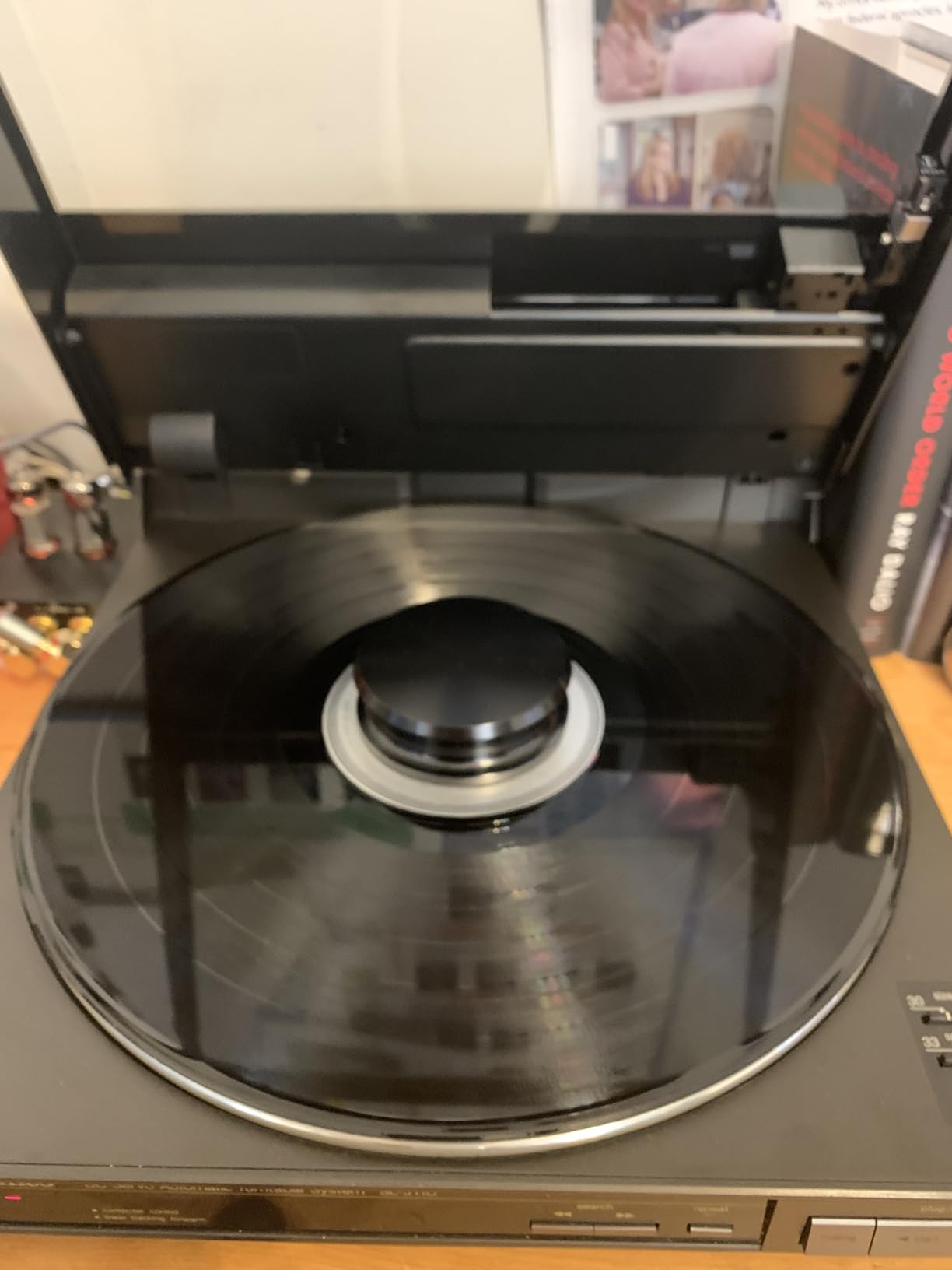 DIGITNOW Record Weight Stabilizer for Vinyl Turntables, 250g Aluminum LP Record Weight, Low Profile Design customer photo 2