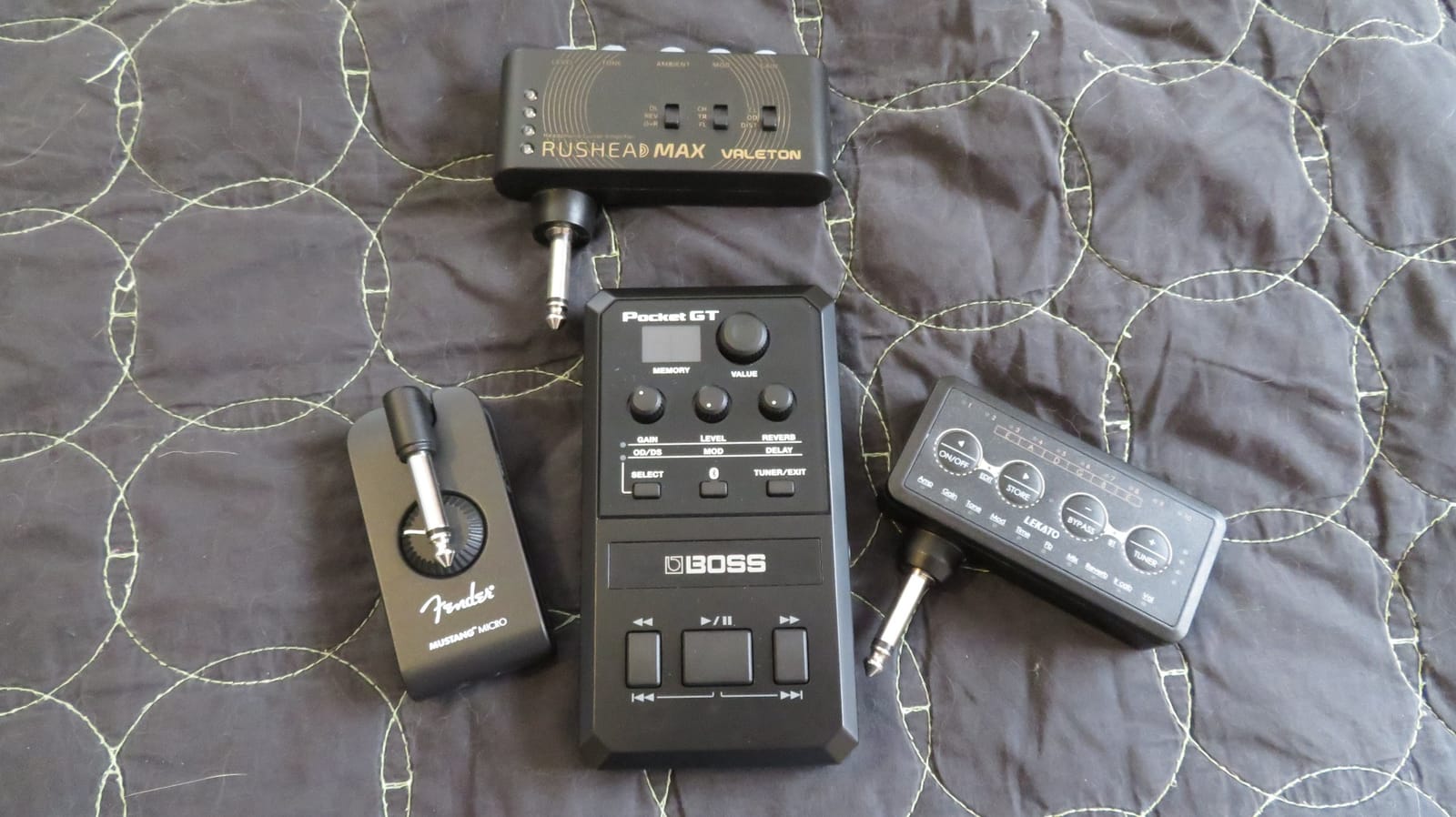 Valeton Rushead Max Bass USB Chargable Portable Pocket Bass Headphone Amp, Carry-On Bedroom Plug-In Multi-Effects customer photo 2