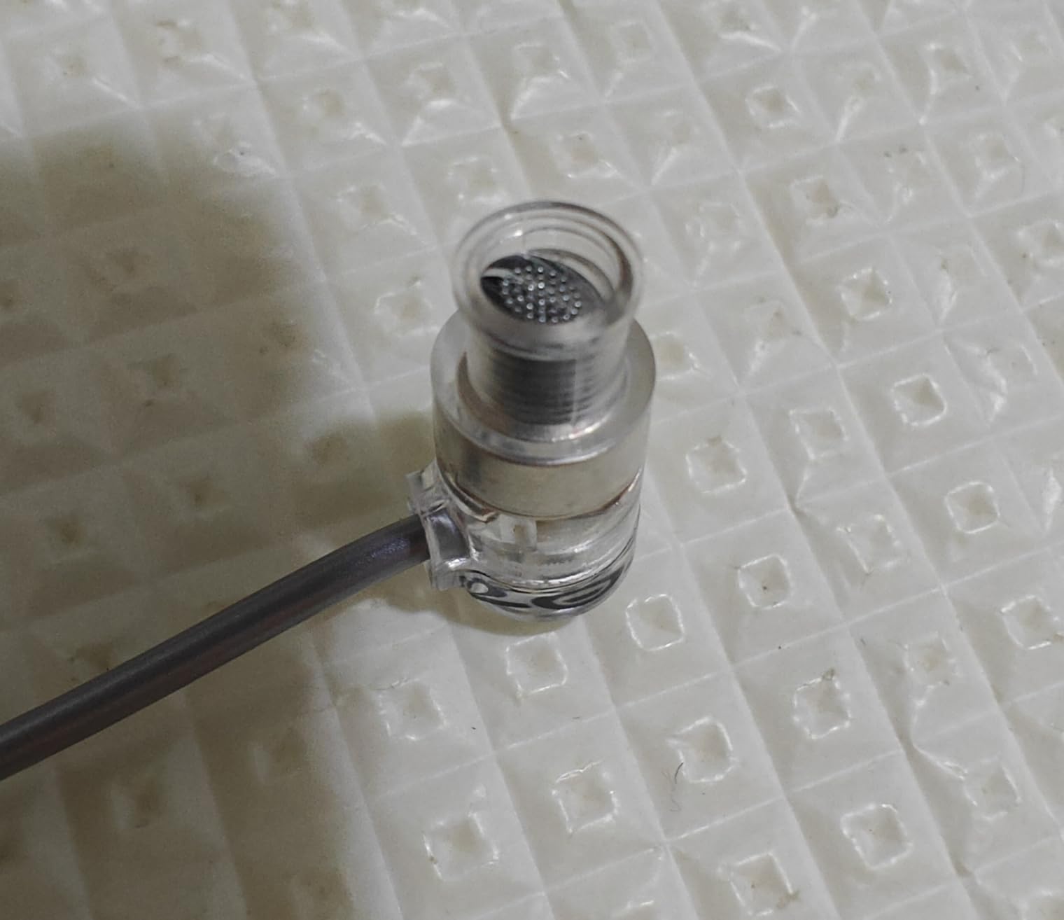 Moondrop Quarks Earphone Closed Anterior Cavity Micro Dynamic Driver IEM Earphone (with mic) customer photo 2