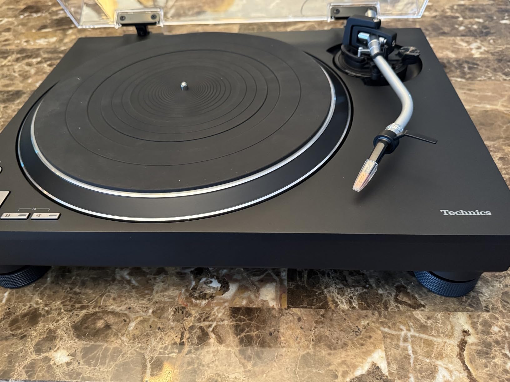 Technics Turntable, Premium Class HiFi Record Player with Coreless Direct, Stable Playback, Audiophile-Grade Cartridge and Auto-Lift Tonearm, Dustcover Included - SL-100C, Black (SL-100C-K) customer photo 2