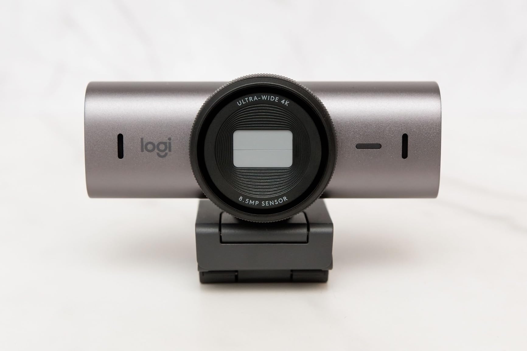 Logitech MX Brio Ultra HD 4K Webcam for Collaboration and Streaming | Show Mode, works with Microsoft Teams, Zoom, Google Meet customer photo 2