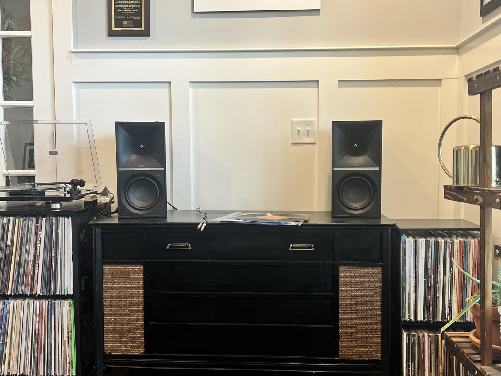 Klipsch The Sevens Heritage Inspired (Pair) Powered Speakers - Walnut customer photo 2