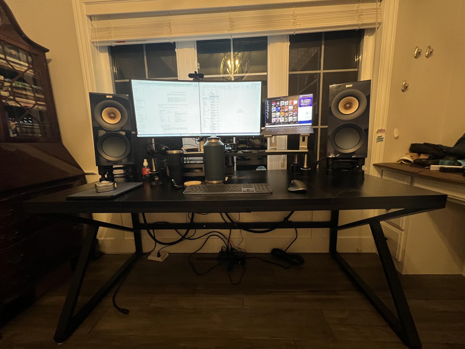 KEF R3 Meta Bookshelf Speakers (Black Gloss, Pair) customer photo 1