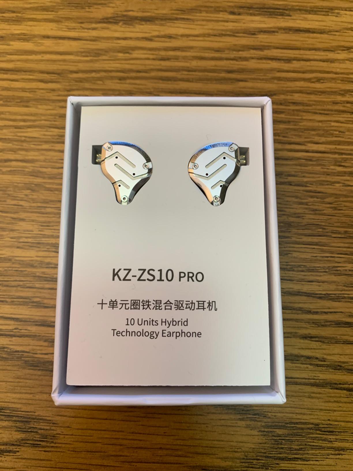 KZ ZS10 Pro in Ear Monitor,Bass KZ Earbuds,4BA 1DD Wired Earbuds Headphone Multi Driver IEM Earphone for Systerm,IEM Headphone on Stage in Ear Monitor for Singer Guitarist (Glare Blue, No Mic) customer photo 1