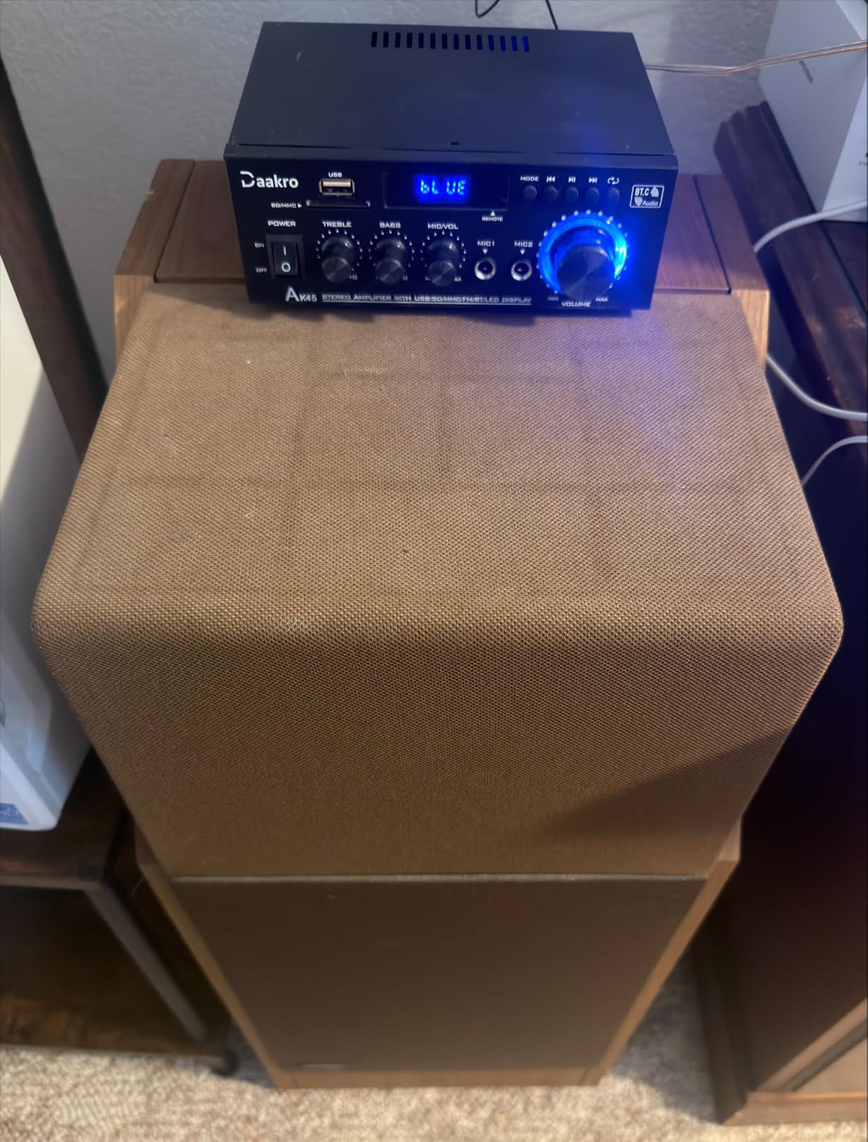 Daakro AK45 Stereo Audio Amplifier, 300W 2-Channel Bluetooth 5.1 customer photo 1