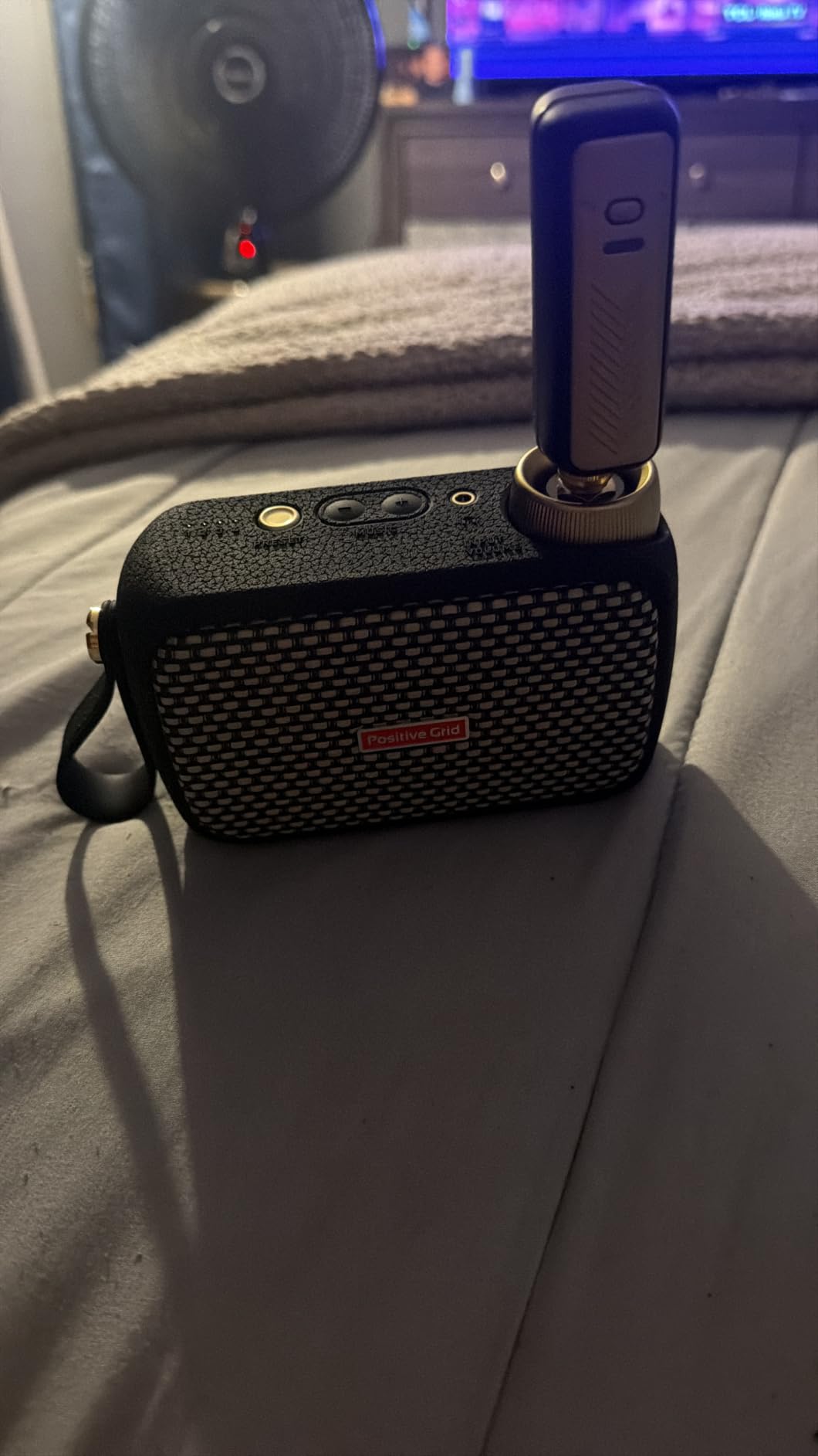 Positive Grid Spark GO 5W Ultra-Portable Smart Guitar Amp customer photo 1