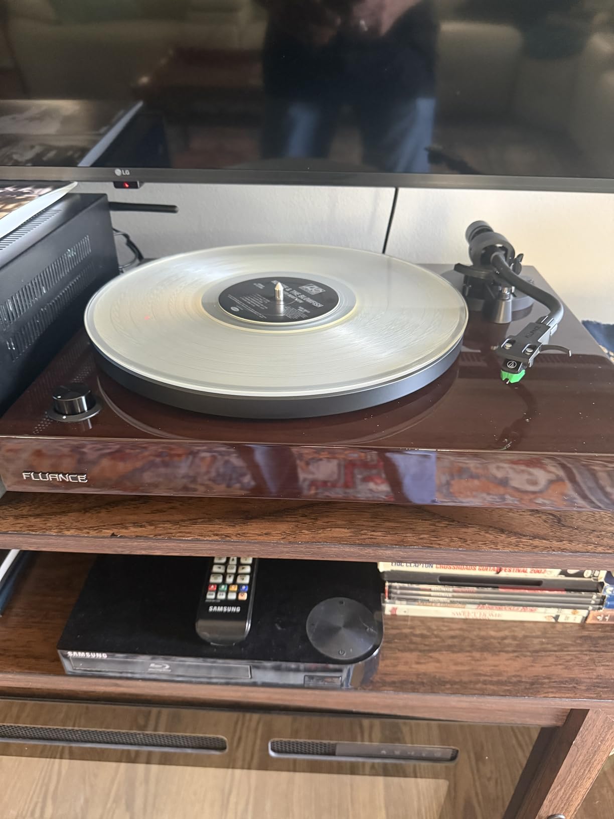 RT81+ Elite High Fidelity Vinyl Turntable Record Player, Audio Technica VM95E Cartridge, Anti-Resonant Platter, Acrylic Mat, Phono Preamp Wood Plinth Adjustable Isolation Feet - Natural Walnut customer photo 1