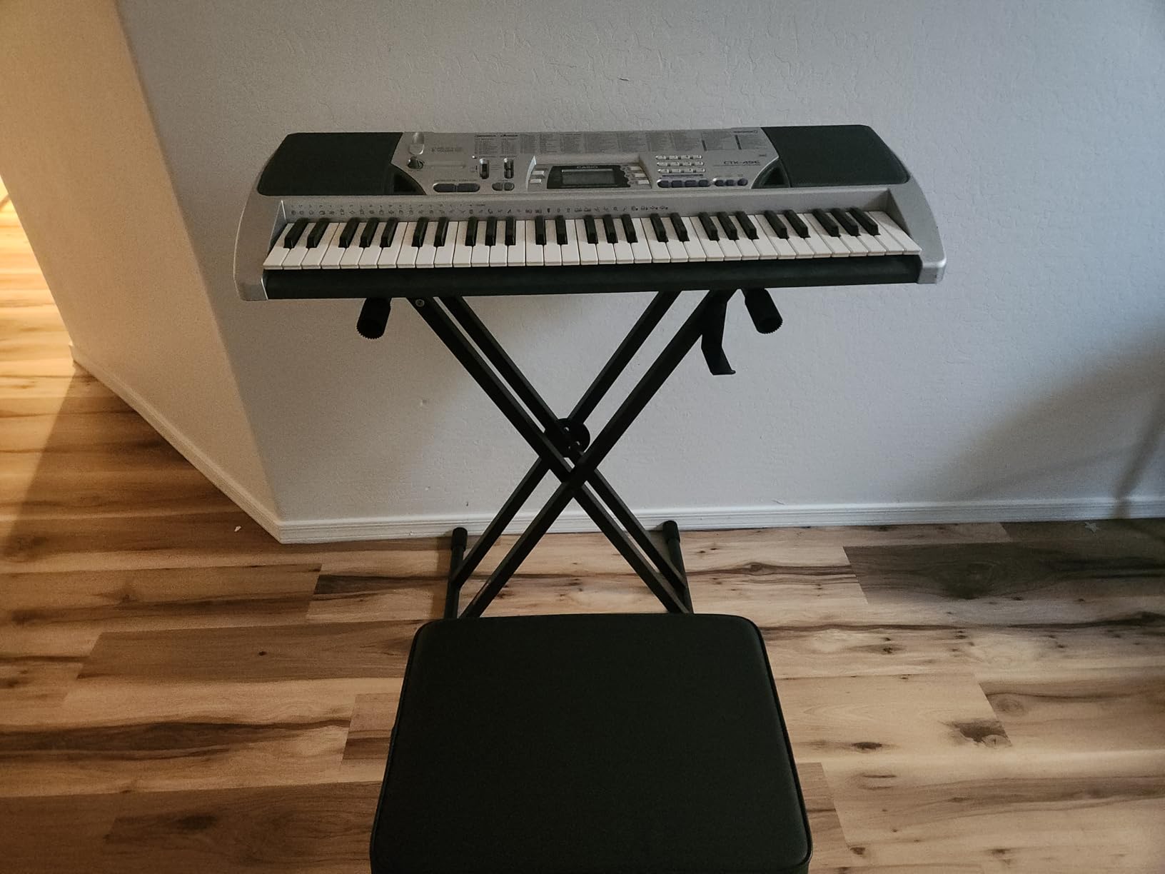 Liquid Stands Piano Keyboard Stand X Style Adjustable Portable Heavy Duty | Fits 54 61 88 Key Electric Compatibility, Double Braced Foldable Frame, Digital Music Table for Kids and Adults customer photo 2