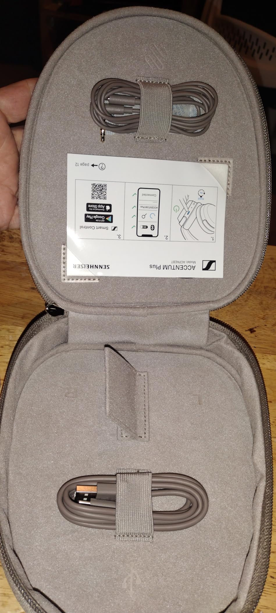Sennheiser ACCENTUM Plus Wireless Over-Ear Headphones customer photo 2