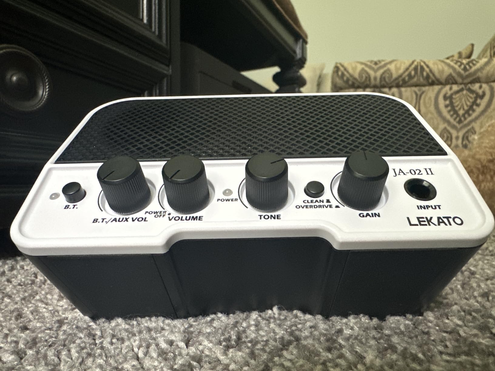 JOYO 5W Mini Guitar Amp Portable Electric Guitar Practice Amplifier with Bluetooth 5.0, Clean/Overdrive Channels, Rechargeable Battery, AUX & Headphone Out (JA-02 II Black) customer photo 1
