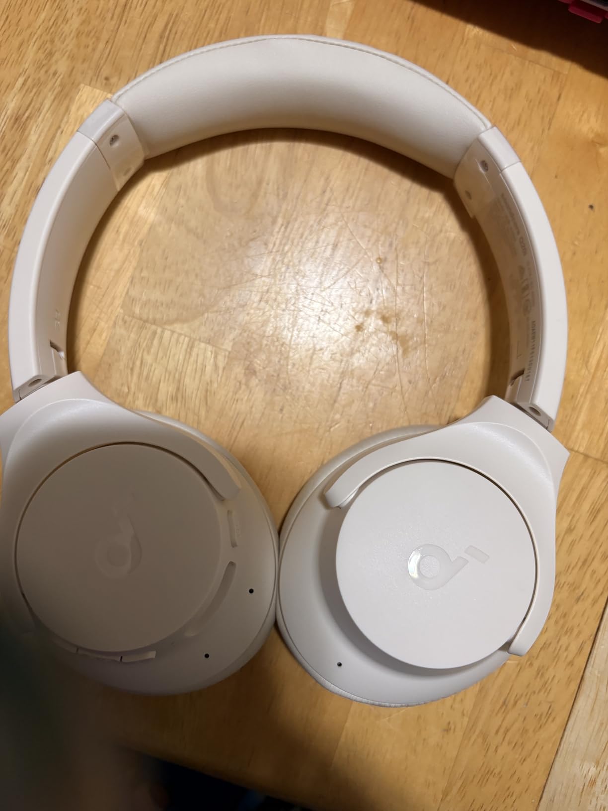 Soundcore by Anker Q20i Hybrid Active Noise Cancelling Headphones customer photo 2