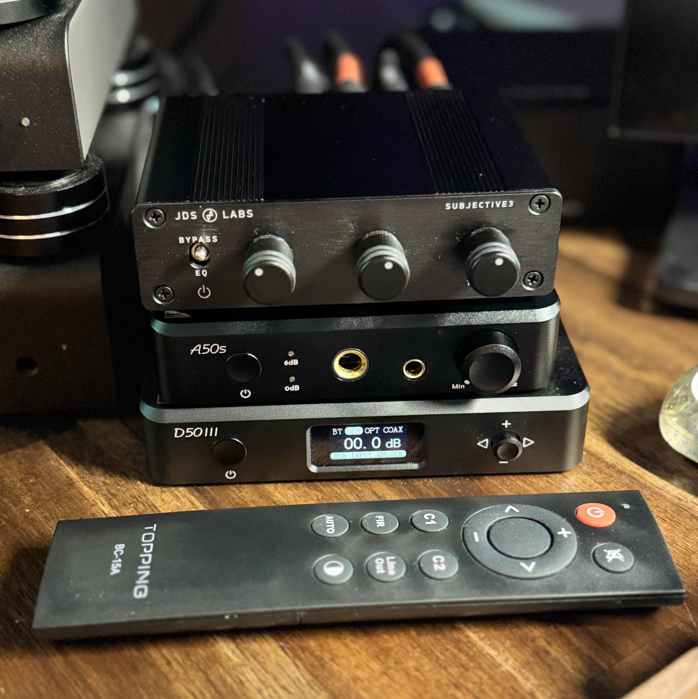 Topping D50 III DAC Preamplifier - LDAC Bluetooth 5.1 Dual ES9039Q2M D/A Chips Supports DSD512 PCM768kHz,PEQ Adjustment and Remote Control (Black) customer photo 1