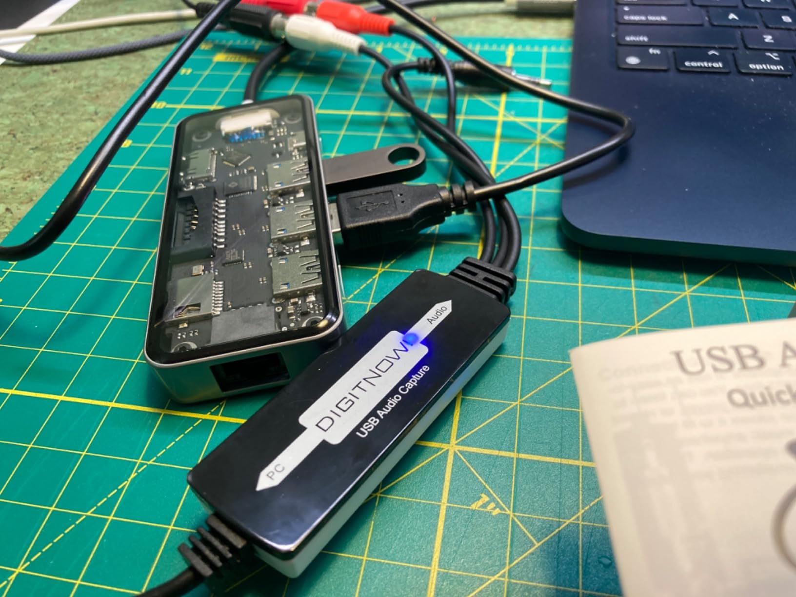 USB 2.0 Audio Capture Card for Vinyl Records, Audio Grabber for Cassette Tapes to Digital MP3 Converter with Stereo RCA/3.5mm Music Interface, Support Mac & Windows 7/8/10/11/XP/Vista customer photo 1