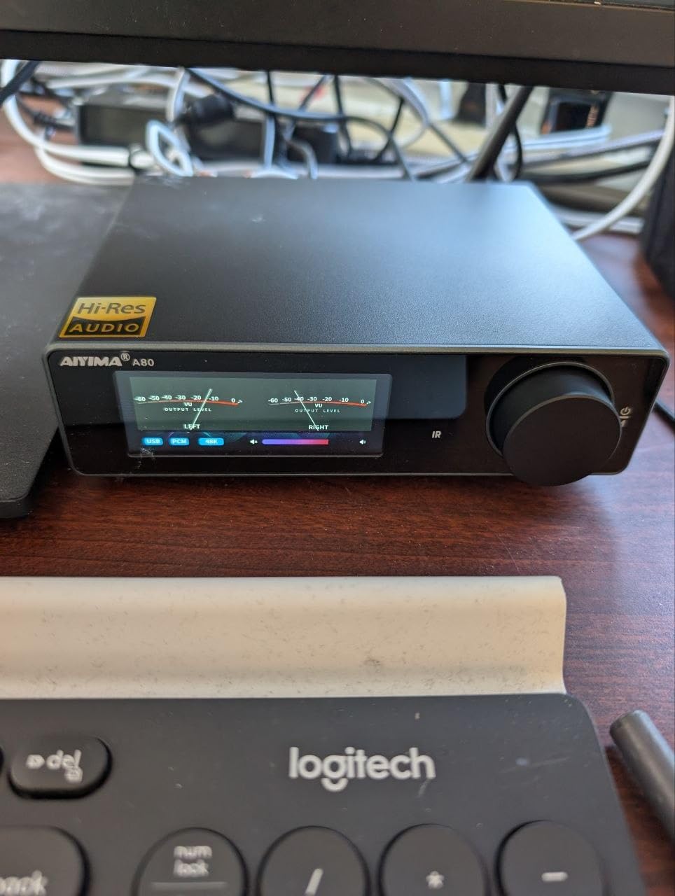 AIYIMA A80 Bluetooth Stereo Amplifier DAC HiFi Home Audio Component TPA3255 with PFFB,2 Channel Hi-Res Class D Power Amp | PC-USB COA Opt Inputs,Digital VU Meter | Pre-Out | TRS Balanced Input |Tone customer photo 1