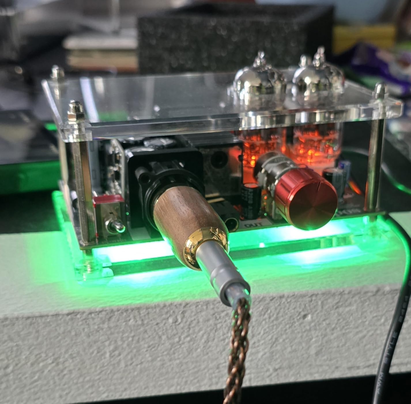 Apos Gremlin Headphone Amp Headphone Tube Amplifier, Class A Balanced Tube Amp, Replaceable Tubes 12au7, 6922/XLR, 4.4mm Balanced Interface. Amp for HiFi Desktop Speakers, Loved By Audio Enthusiasts customer photo 2
