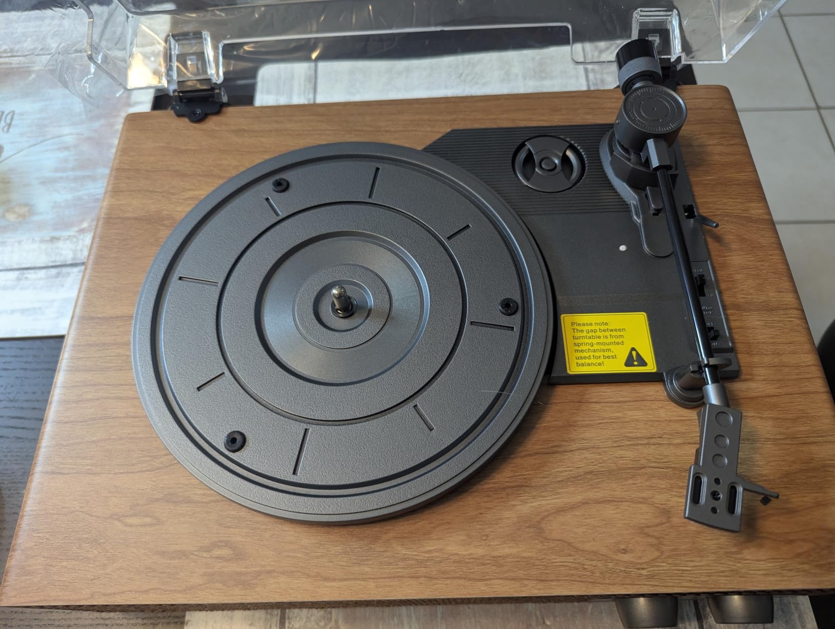 Vinyl Record Player Bluetooth with Upgraded Speakers, Sound Cavity & Balanced Counterweight, Vintage 3-Speed Belt-Drive Turntable LP Player with RCA Output, Mid-Century Design customer photo 2