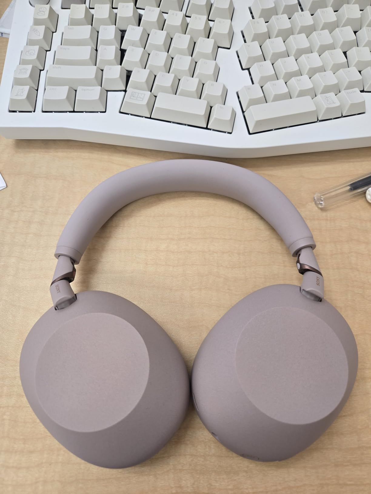 Sony WH-1000XM6 The Best Noise Cancelling Wireless Headphones, Black customer photo 1