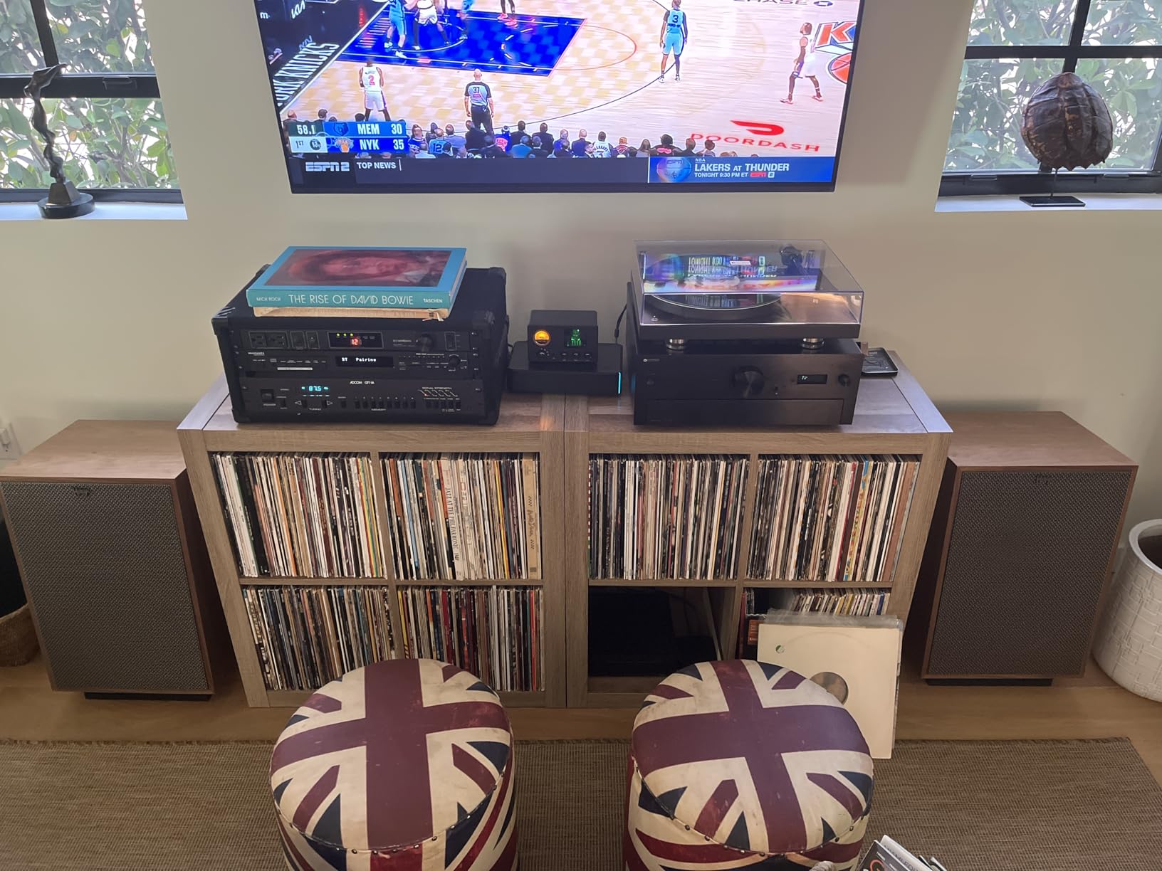 Douk Audio Vacuum Tube Preamp: Headphone Amp with VU Meter, 4-Way RCA Selector Switch Box, Preamplifier with Tone Control for Receivers, Amplifiers, Speakers, 16-600Ω Headphones (TUBE-T5C) customer photo 1