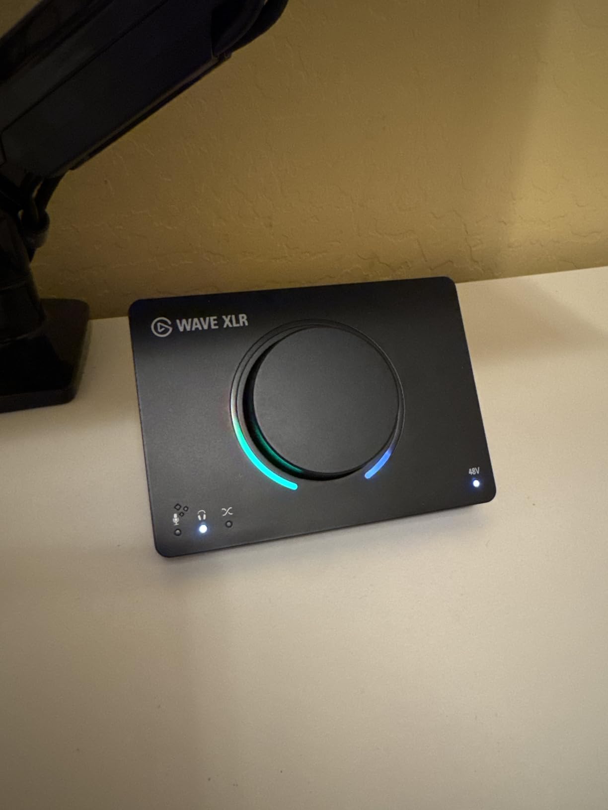 Elgato Wave XLR MK.2 USB Audio Interface and DSP Mixer customer photo 1