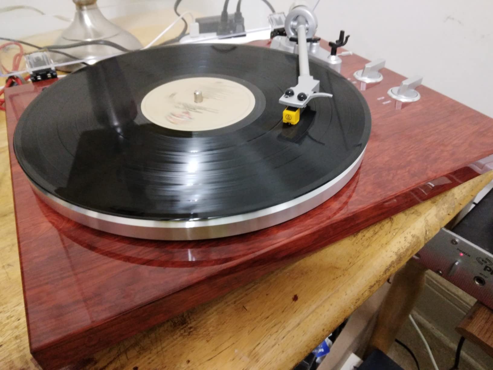 Retrolife Vinyl Record Players Turntable with BT Wireless Output, Dark Blue | USB to PC Digital Recording customer photo 2