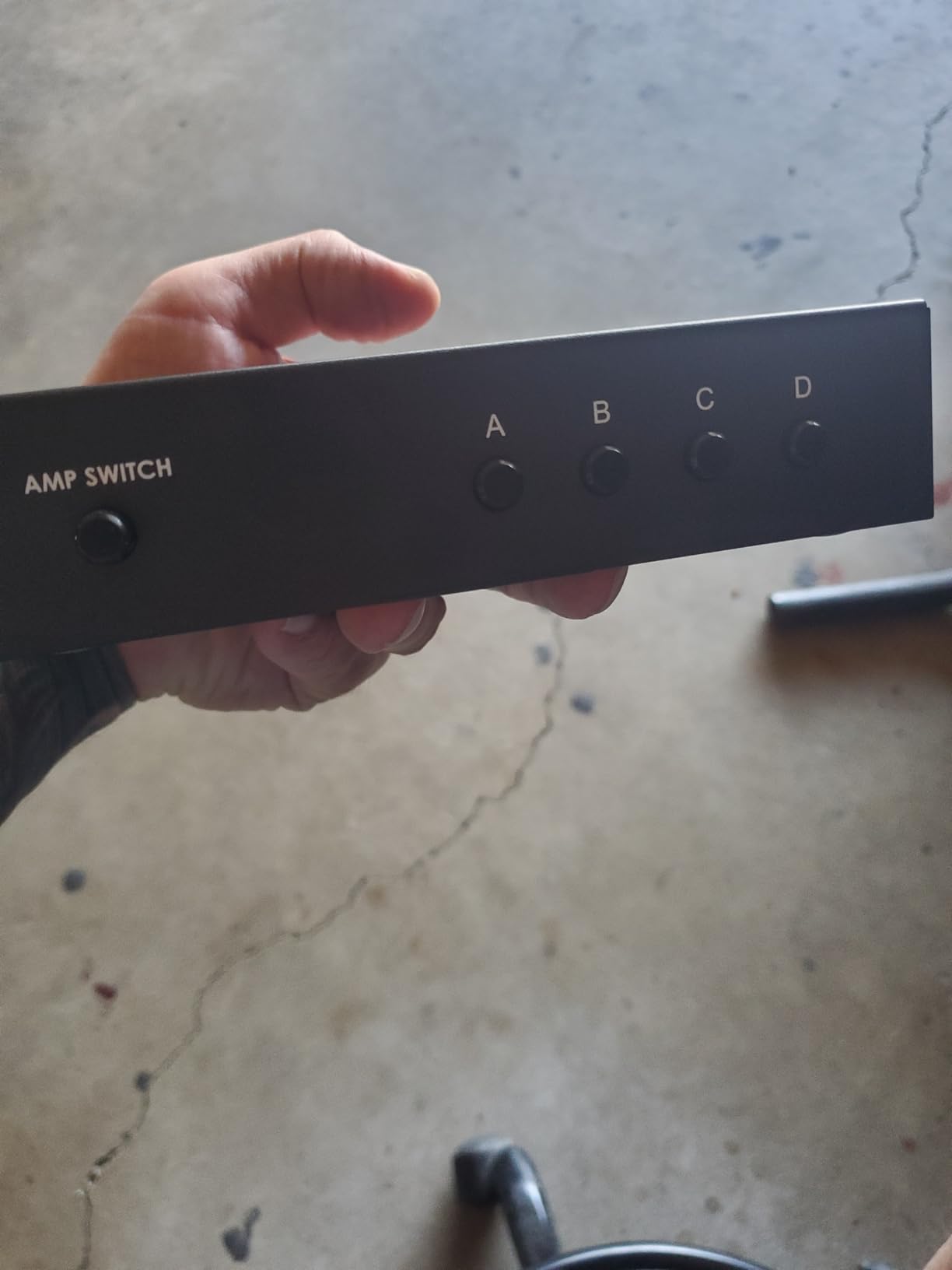 PROZOR 4-Zone Speaker Selector Switch, Passive Speaker Switch Box for 1 Amplifier to 4 Speaker Pairs, Independent A/B/C/D Buttons, 150W RMS per Channel, Supports 4-16 Ohm Passive Speakers customer photo 1
