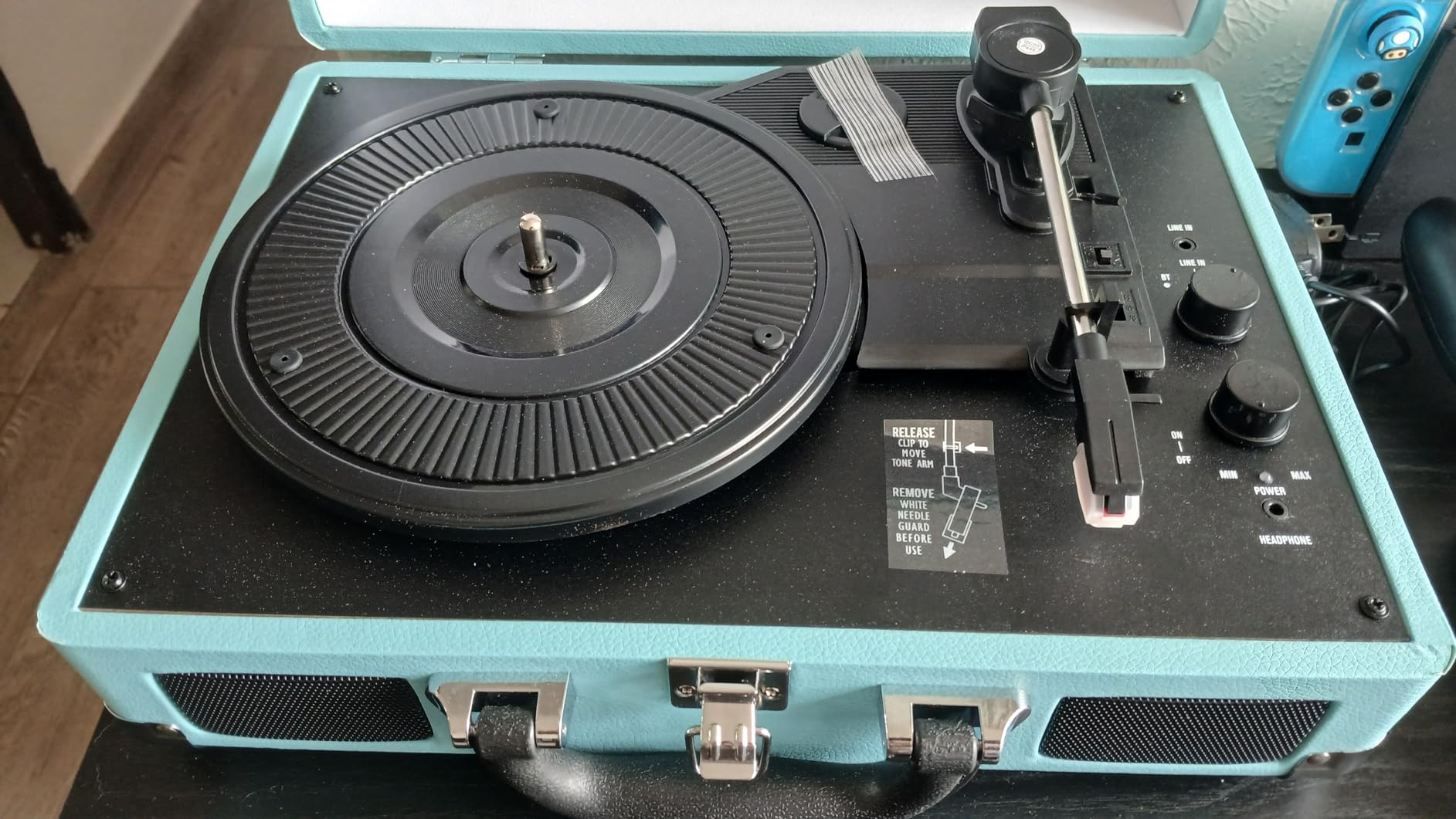 DIGITNOW 9-in-1 Record Player with Stereo Speaker, 3-Speed Turntable for Vinyl, CD/Cassette Player, Bluetooth, USB/SD Playback, AM/FM Radio, Aux-in, Remote Control (Black) customer photo 2