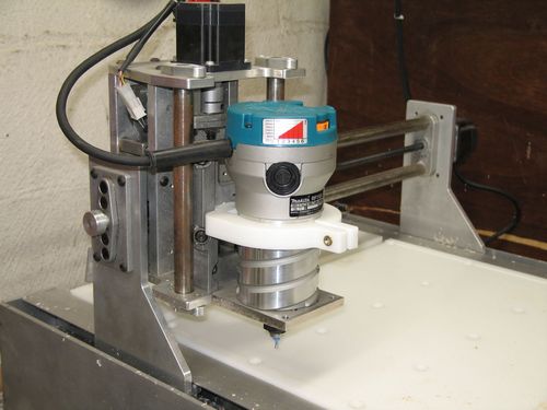 Makita RF1101 2-1/4 HP* Router customer photo 2