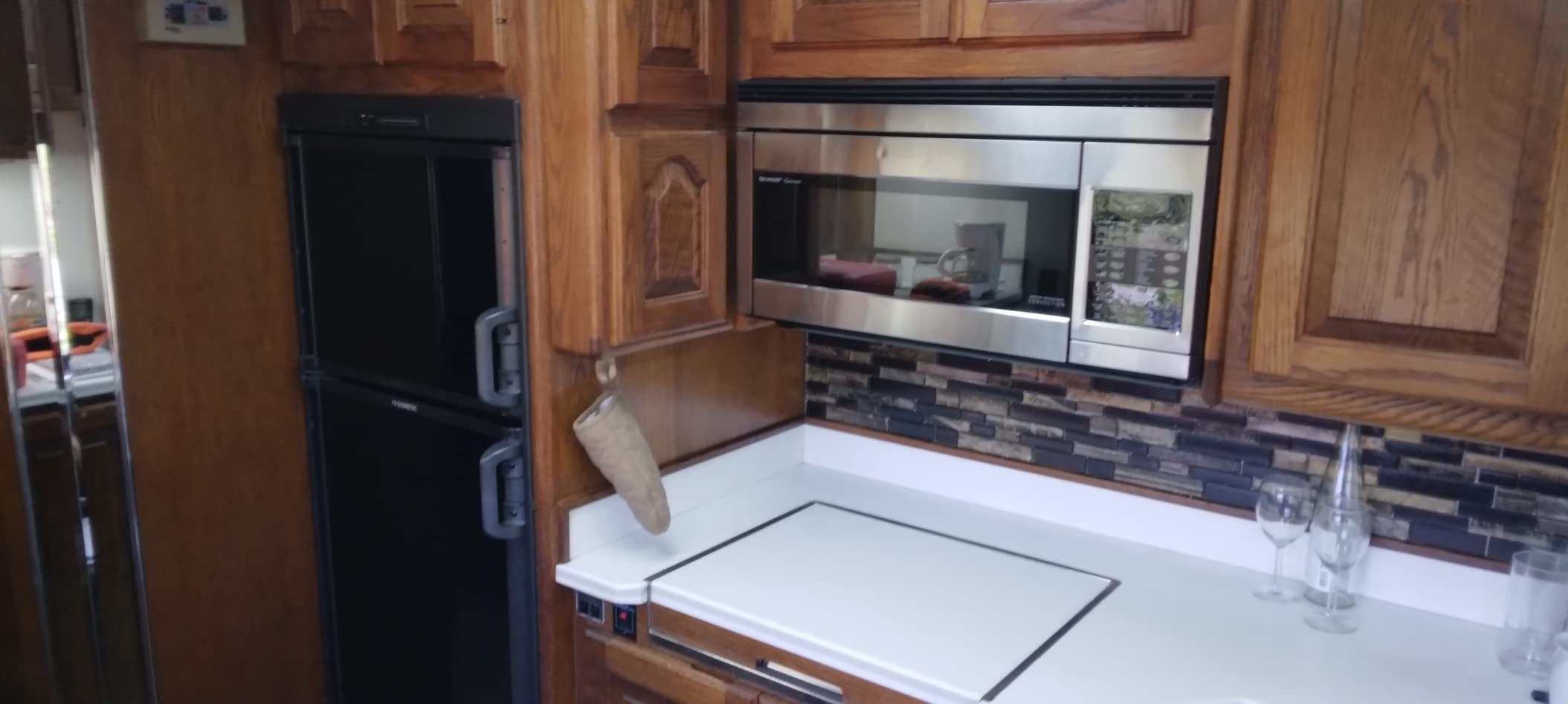 Sharp R1874T 30 in. 1.1 cu. ft. Over the Range Convection Microwave Oven customer photo 1