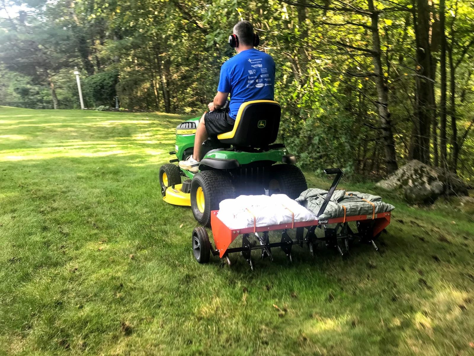Agri-Fab 48 In Tow Behind Lawn Plug Aerator with 32 Galvanized Knives and Universal Hitch customer photo 1