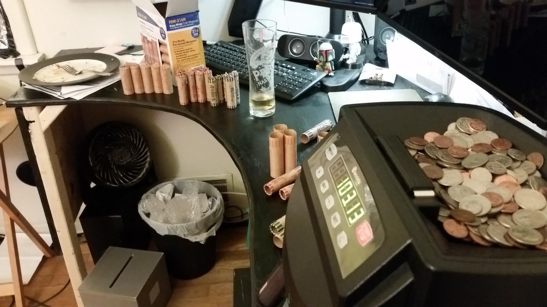 Cassida C100 Electronic Coin Sorter/Counter, Countable coins 1¢, 5¢, 10¢, 25¢, 250 coins/min, 110 VAC customer photo 1