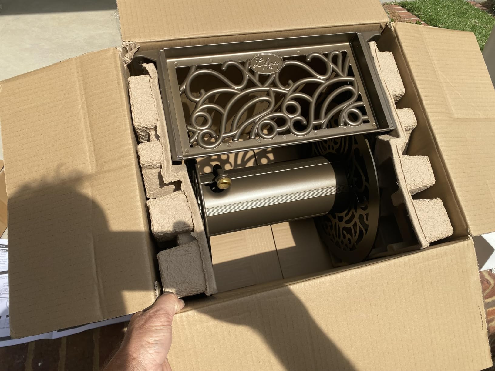 Liberty GARDEN 704 Decorative Cast Aluminum Wall Mount Garden Hose Reel, Holds 125-Feet of 5/8-Inch Hose - Bronze customer photo 1