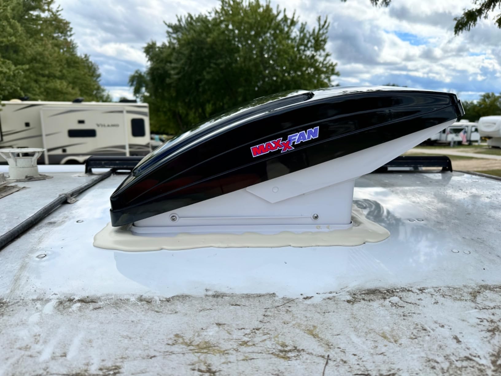 MAXXAIR Maxxfan Deluxe Vent, Fan and Vent Cover All in One - Powerful 10-Speed Reversible Fan with Thermostat, Built-in Rain Cover, Remote Control, Intake & Exhaust Fan, Smoke (00-07500K) customer photo 1