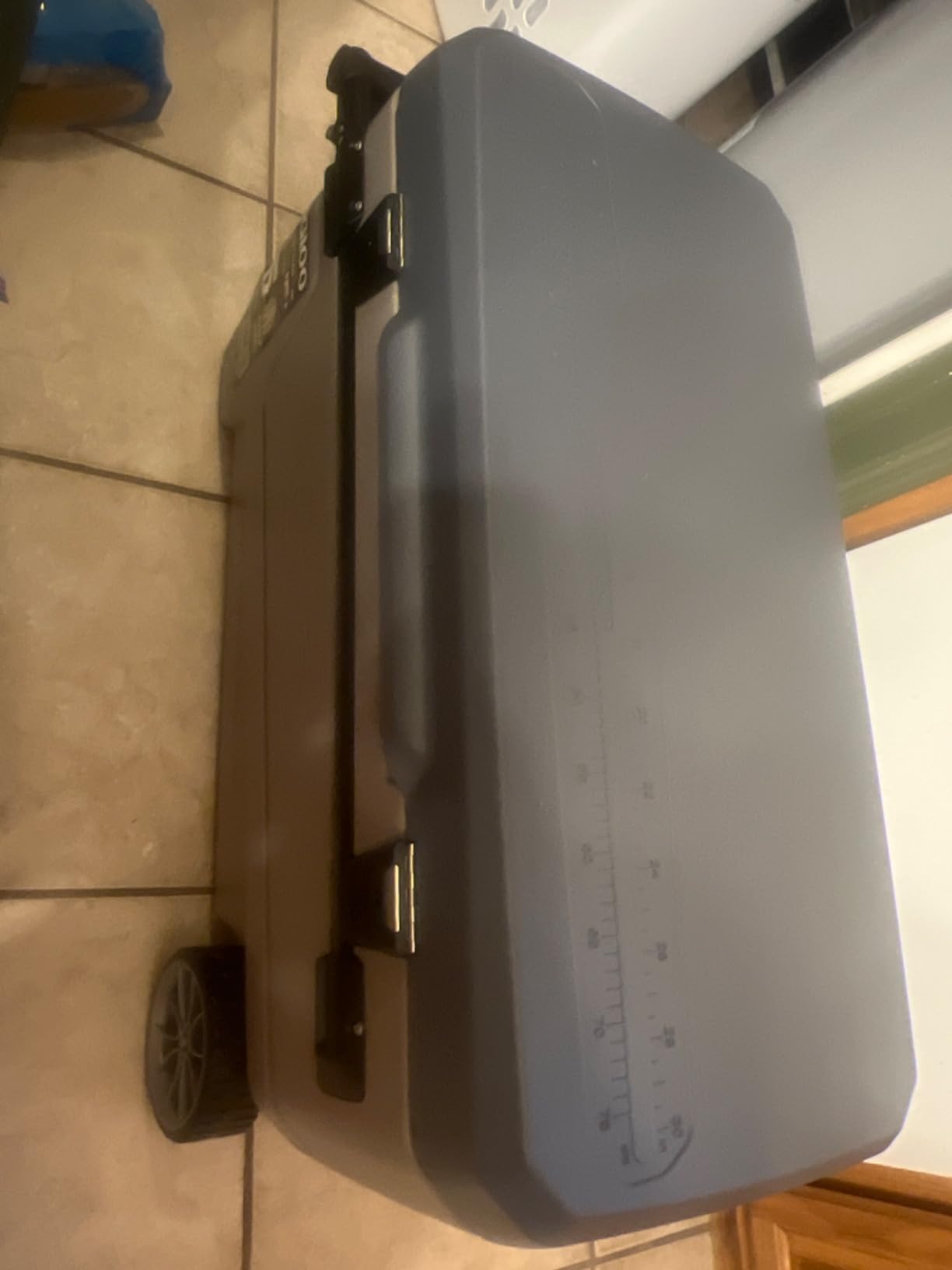 Igloo Maxcold Glide 110Qt Wheeled Cooler | Insulated Hard Shell Ice Chest customer photo 1