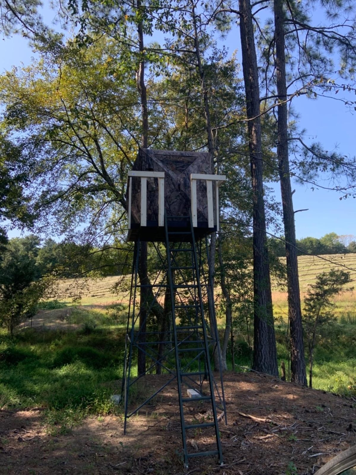 Guide Gear 10' Elevated Hunting Tower Platform Climbing Ladder Stand customer photo 1